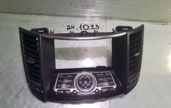 Infiniti FX Multifunctional control switch/knob 