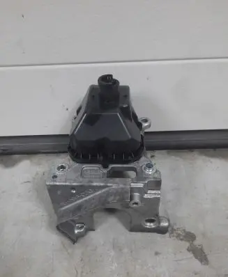 Land Rover Range Rover Sport L494 other engine part 9X2Q9A361CA