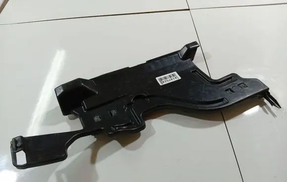 Toyota Yaris Other interior part 556060D010 55606-0D010