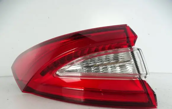 Maserati Levante Rear/tail lights 26070105