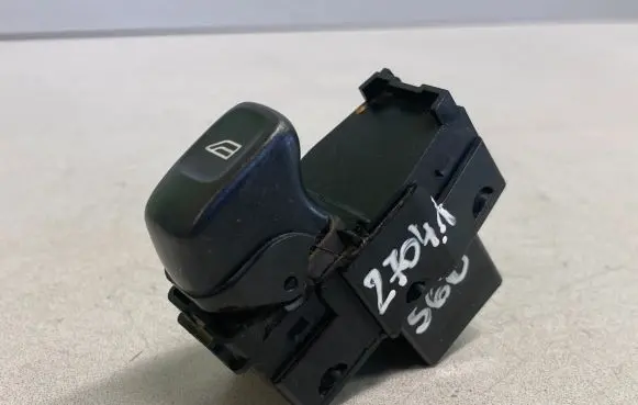 Volvo S60 Electric window control switch 30658696