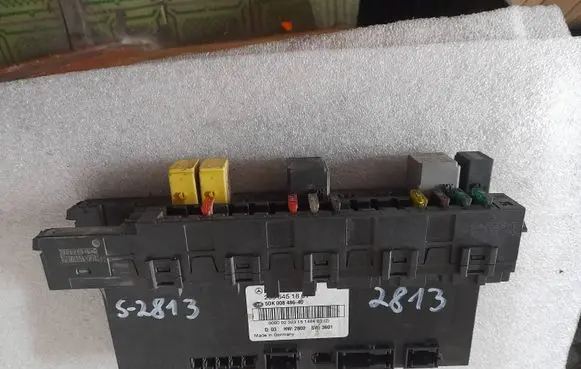 Mercedes-Benz C W203 SAM control unit A2035451801 2035451801