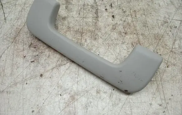 Audi A6 S6 C6 4F Front interior roof grab handle 8P0857607M