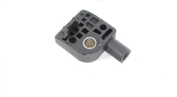 Tesla Model S Airbag deployment crash/impact sensor 100901700A