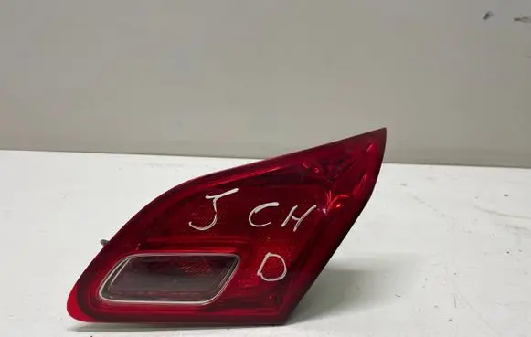 Opel Astra J Tailgate rear/tail lights 13358078