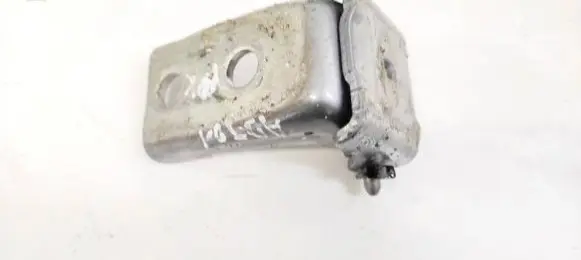Citroen C5 Front door upper hinge