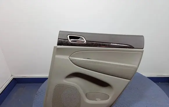 Jeep Grand Cherokee Door card panel trim set 