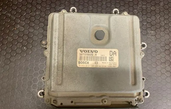 Volvo XC90 Engine control unit/module 30729826A