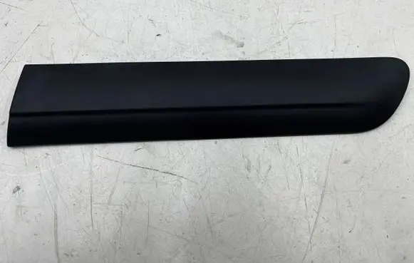 Hyundai Getz Front door trim (molding) 877311C700CA