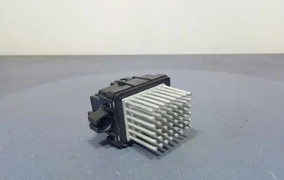 Heater blower motor/fan resistor