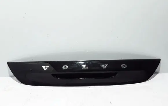 Volvo V40 Tailgate trim 31301301