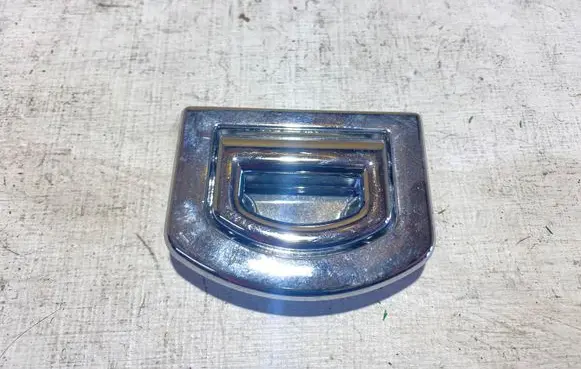 Volkswagen Touareg II Tie down hook / loop 1K0864203