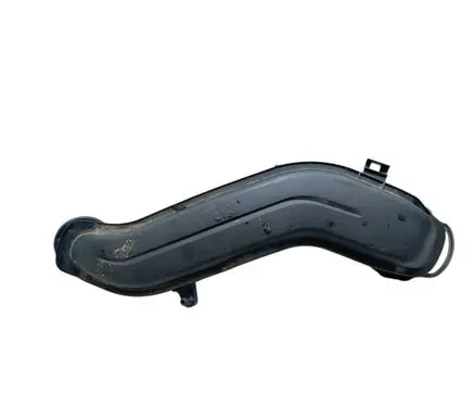 Skoda Karoq Turbo air intake inlet pipe/hose 05E145674E 05E145673E