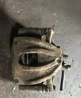 Volvo S40, V40 Front brake caliper