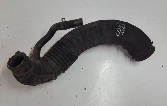 KIA Ceed Oil fill pipe 281381R200XXX 281381R200