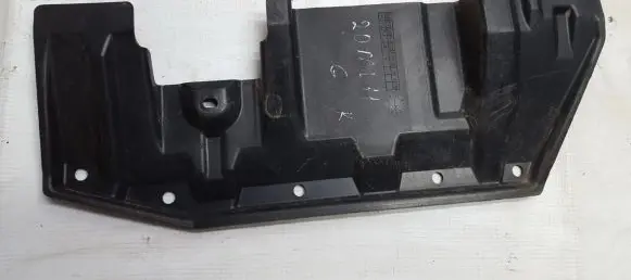 Mitsubishi Lancer X Engine splash shield/under tray MN154381