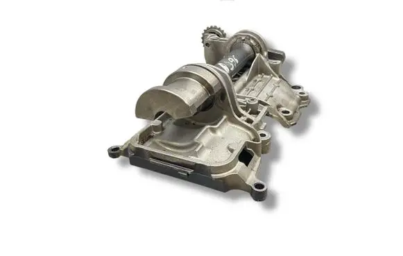 Volkswagen Polo IV 9N3 Oil pump balance shaft 045103303A 045103127D