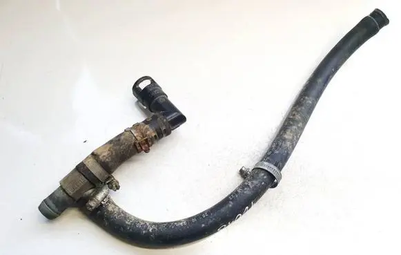 Mazda CX-7 Engine coolant pipe/hose