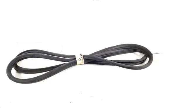 Toyota Avensis Verso Front door rubber seal 62311-44040