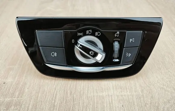 BMW 5 G30 G31 G38 Light switch 9472969