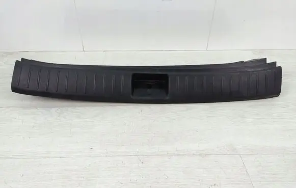 KIA Sportage Trunk/boot sill cover protection 85770R2100WKKia