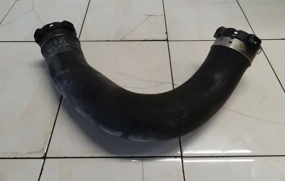 Mercedes-Benz Vito Viano W447 Intercooler hose/pipe A4475280382