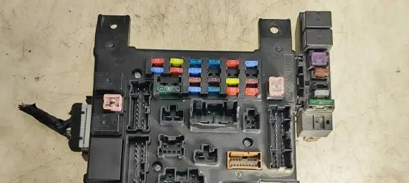 Mitsubishi Lancer VIII BSM Control unit 8637A825 L8637002A 6070086225