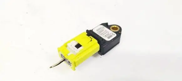 Toyota Avensis T270 Airbag deployment crash/impact sensor 8983105030 89831-05030