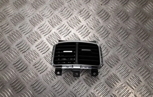 MG ZS Dash center air vent grill 10683420
