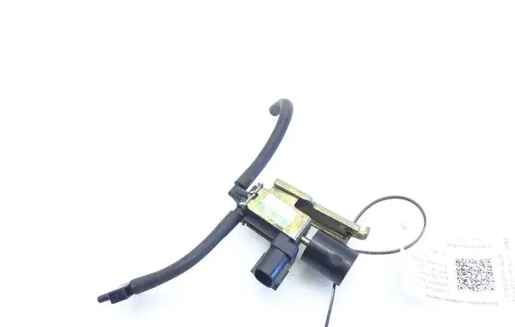 Toyota Camry Vacuum valve 258600A010 MX184600