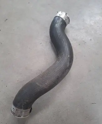 BMW 5 G30 G31 G38 Intercooler hose/pipe 8580081 1161 157681C