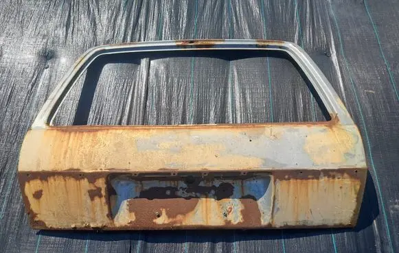 Mercedes-Benz W123 Tailgate/trunk/boot lid 1237400005