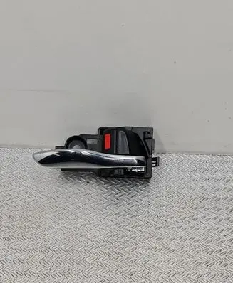 Toyota Prius (XW50) Front door interior handle 6927347040