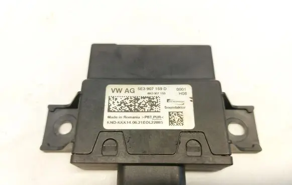 Skoda Octavia Mk4 HiFi Audio sound control unit 5E3907159D