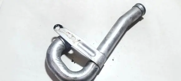 Nissan Qashqai EGR valve line/pipe/hose 506623