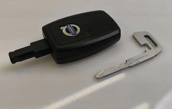 Volvo V50 Ignition key/card 5WK49259