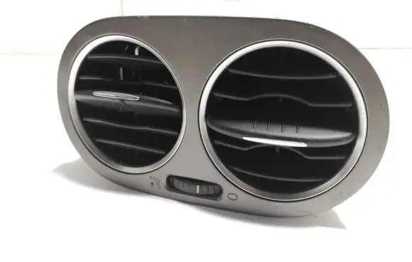 Volkswagen Tiguan Dashboard air vent grill cover trim 5M0819704