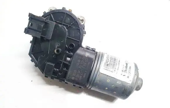 BMW X3 E83 Wiper motor 0390241712 6914577