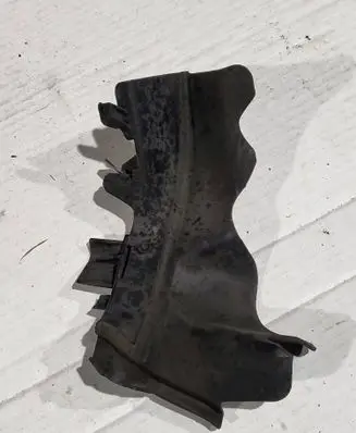 Ford C-MAX II Intercooler air guide/duct channel AM518326A