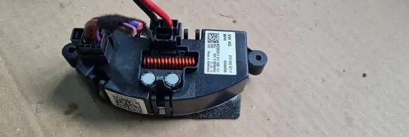Audi A5 Sportback 8TA Heater blower motor/fan resistor 8T0820521F X5490006 F011500121