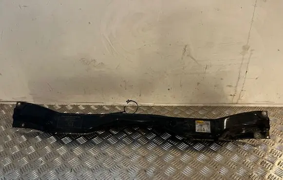 Chrysler Voyager Radiator support slam panel 1C8GYB15X5Y566820