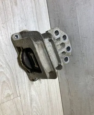 Ford Transit Custom Engine mount bracket GK216F012CC