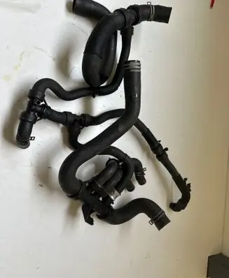 Renault Talisman Engine coolant pipe/hose