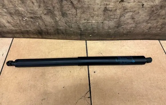 BMW 2 F45 Tailgate/trunk/boot tension spring 7410915