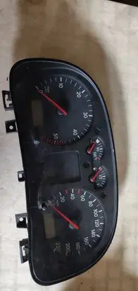 Volkswagen Golf IV Speedometer (instrument cluster) 1J0919881D 0263611024