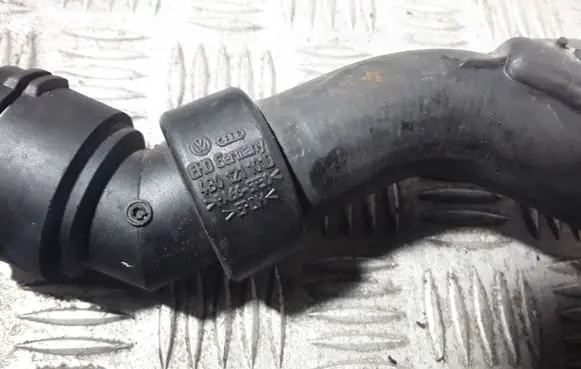 Audi A6 S6 C5 4B Engine coolant pipe/hose 4B01211010
