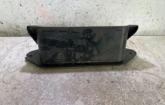Jeep Grand Cherokee WL Other interior part 68410463AA