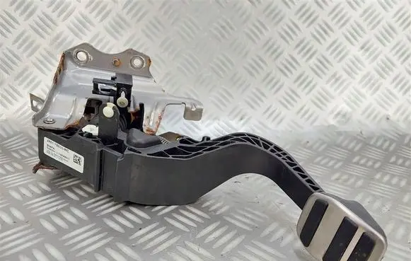 Clutch pedal
