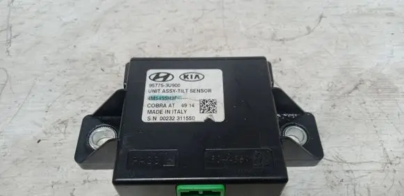KIA Sportage Yaw turn rate sensor 957753U900