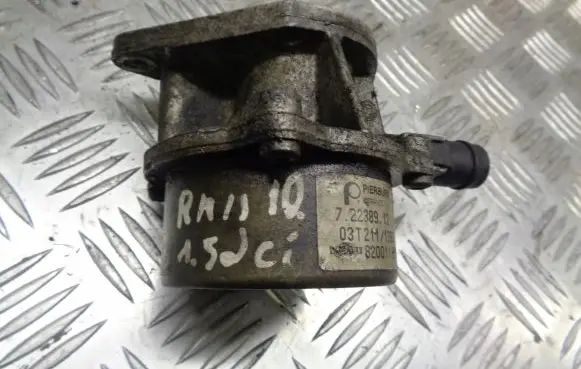 Renault Megane II Vacuum pump 8200113585